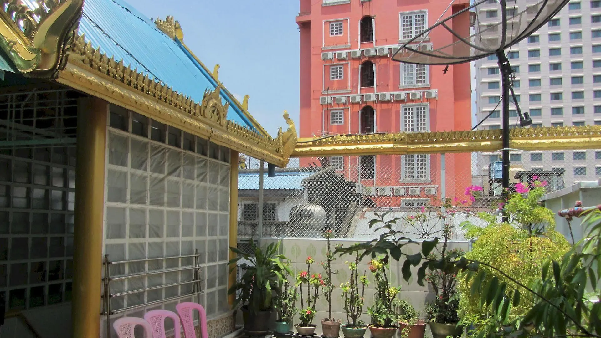 Beautyland Hotel II Yangon 0*,